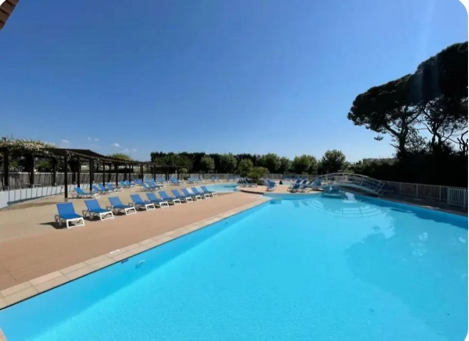 Petit Lac Appartement Mandelieu-La-Napoule 0*,  France
